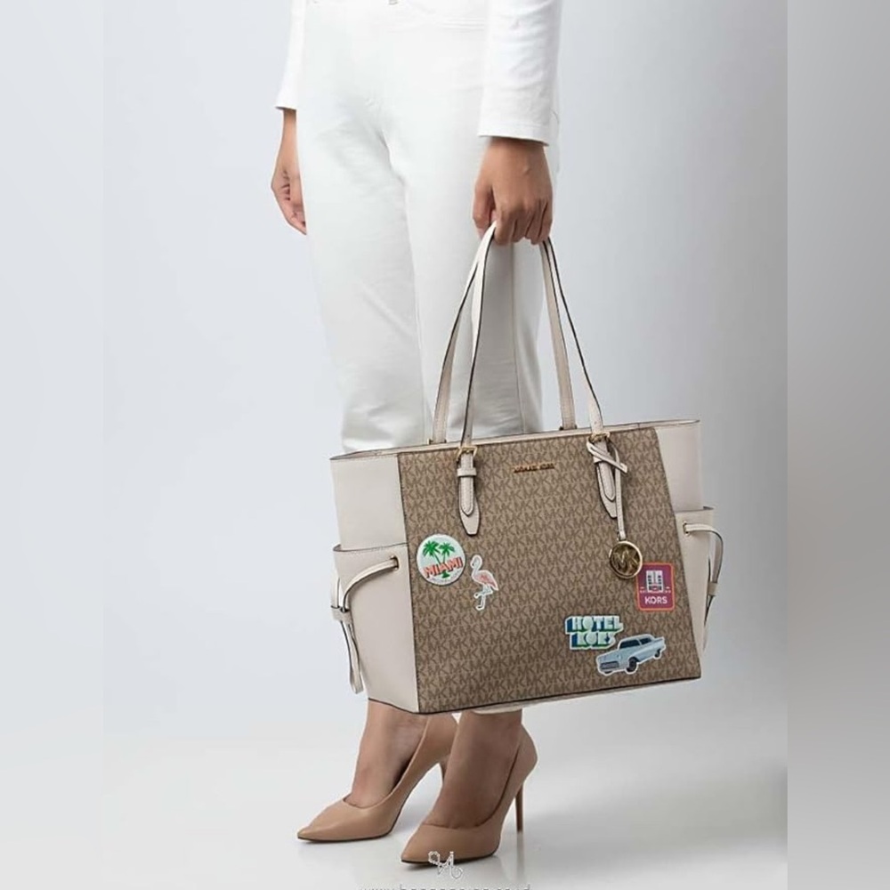 Michael Kors Gilly Large Jet Set Drawstring Top Zip Tote NWT $598 MSRP NWT - Picture 5 of 9